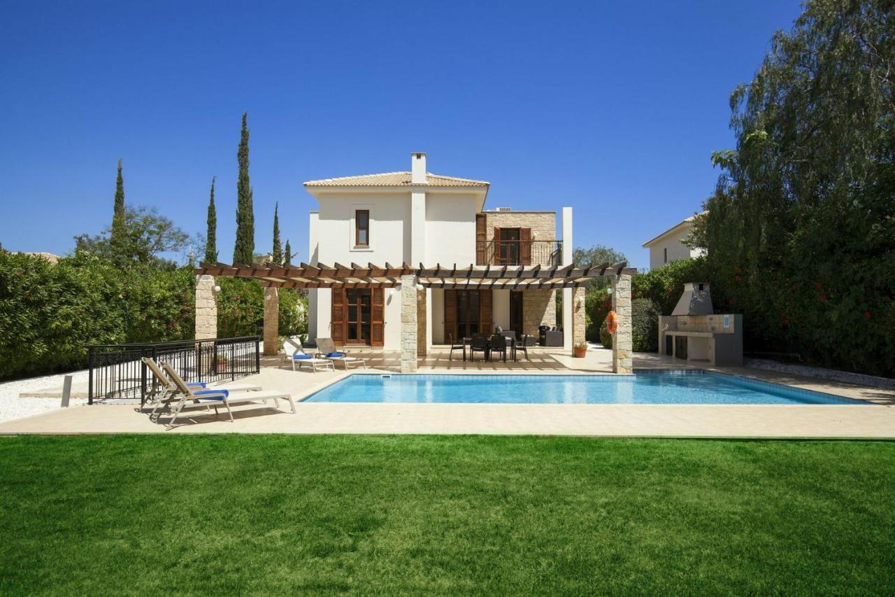 Villa Aphrodite Hills Holiday Residences Superior Villas 2 Bedroom Superior Villa - 0065 *