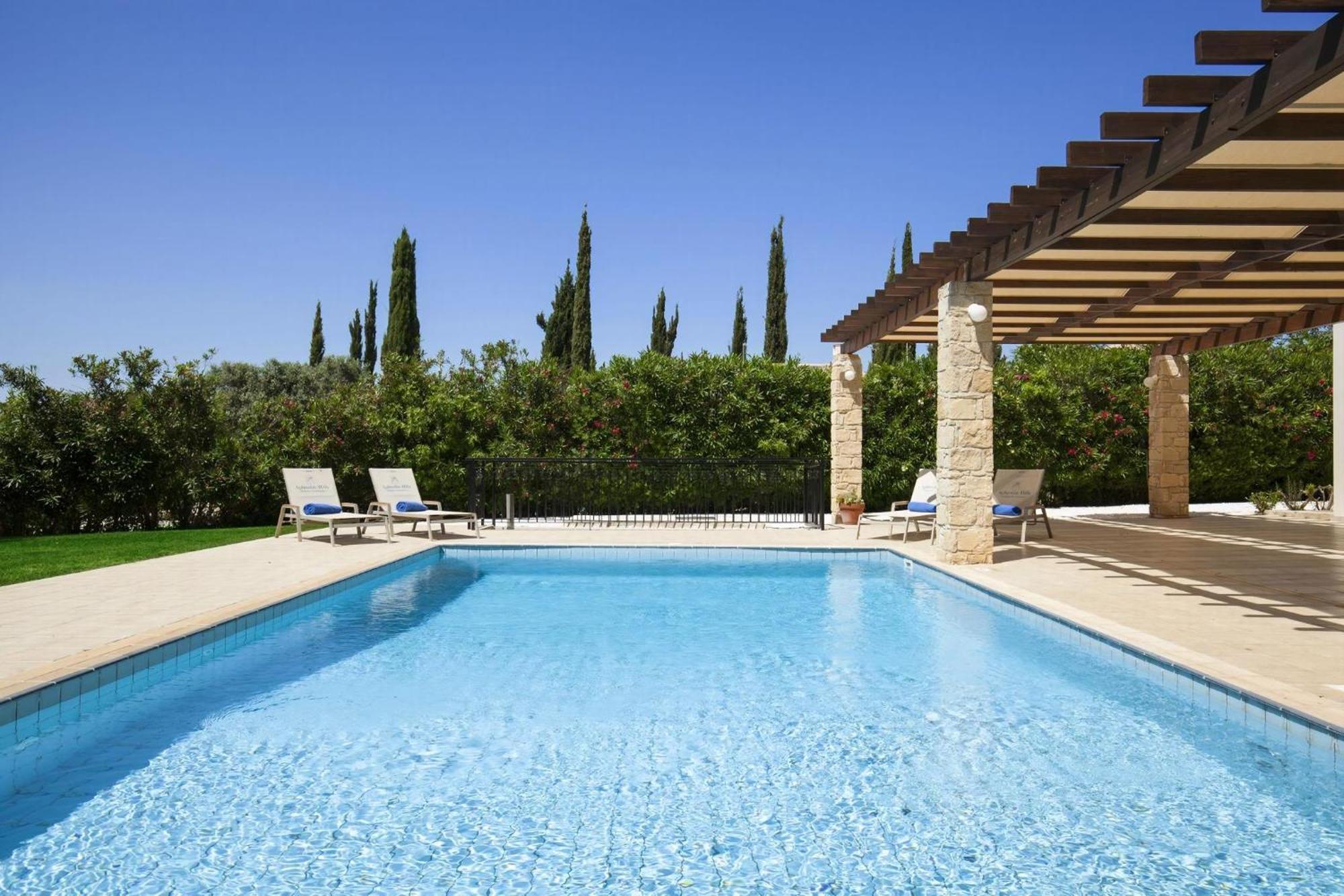 Aphrodite Hills Superior Superior 0065 Air Conditioning 2 Bedrooms Villa *