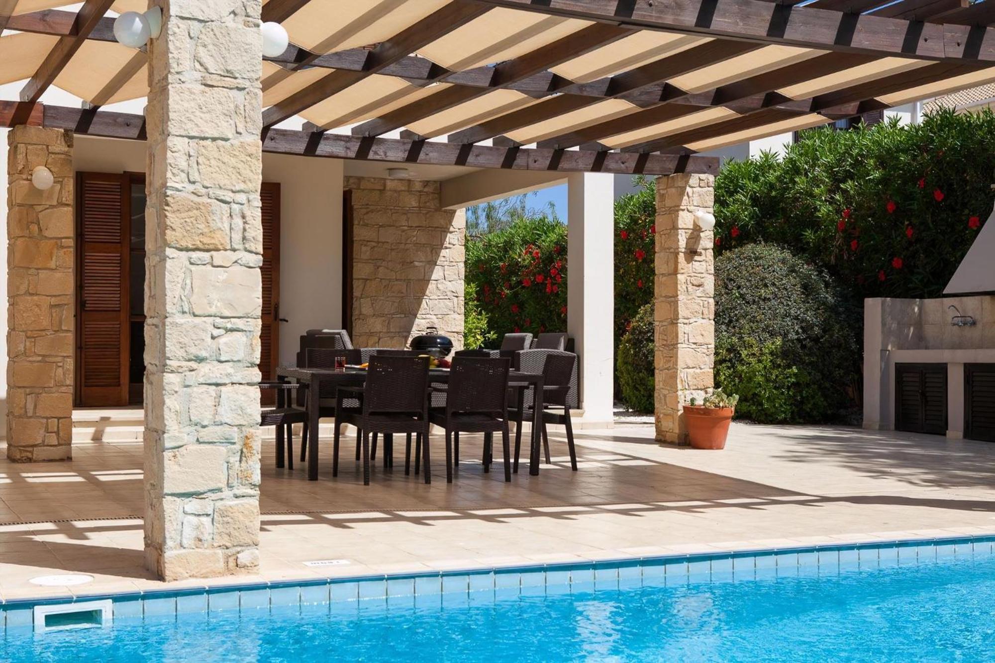 Aphrodite Hills Superior Superior 0065 Air Conditioning 2 Bedrooms Villa Paphos