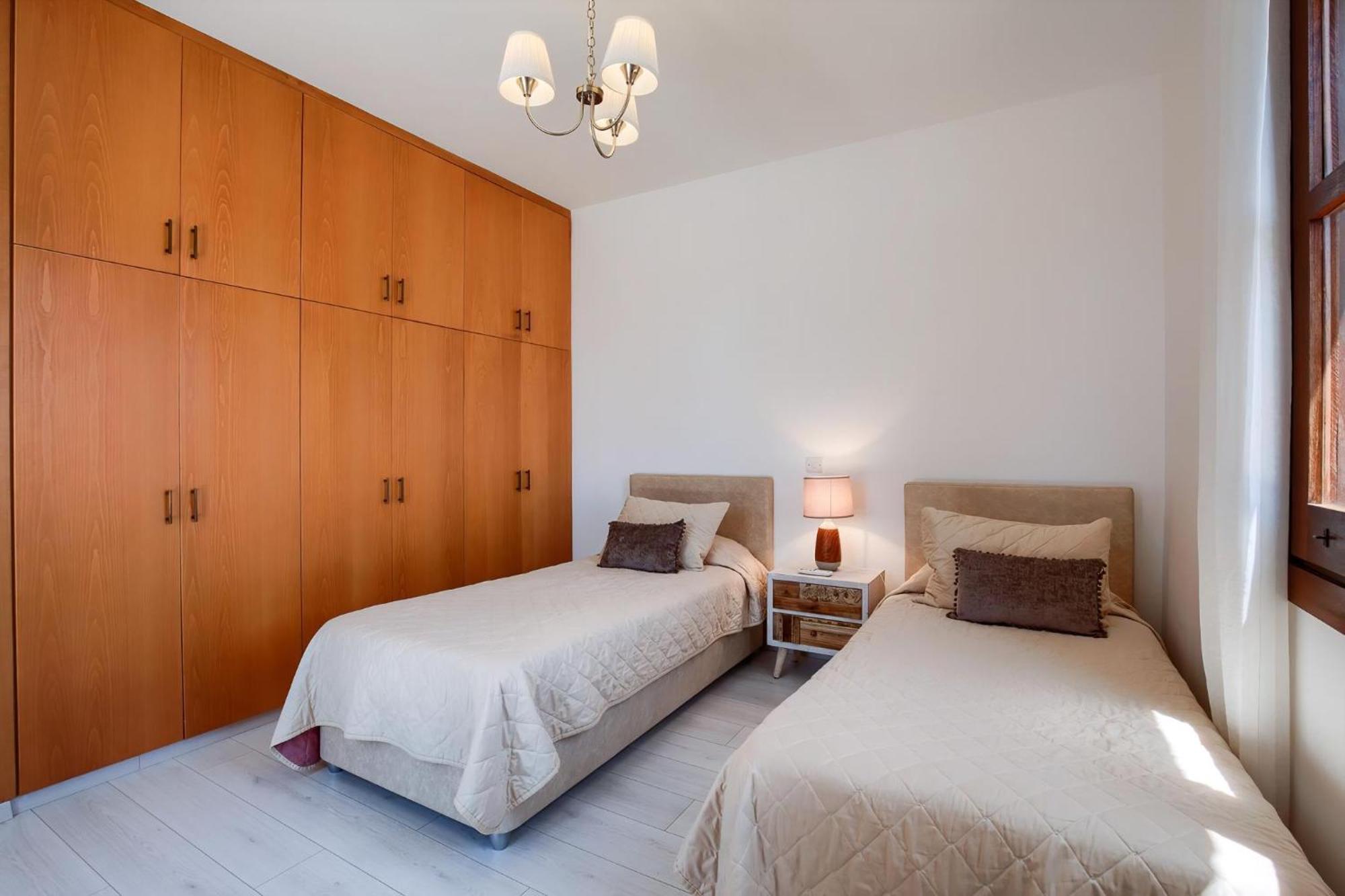 Aphrodite Hills Superior Superior 0065 Air Conditioning 2 Bedrooms * Paphos